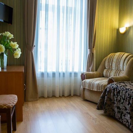 Ekaterina Bed & Breakfast Pushkin Bagian luar foto